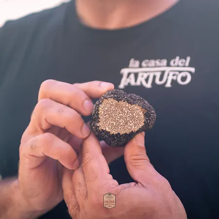 La Casa Del Tartufo بيت ريفي *